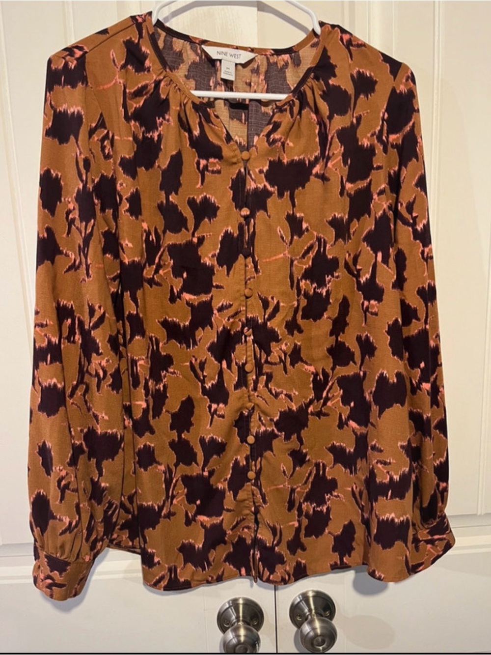 Nine West Tan, Black & Pink Abstract Button-Front Blouse - Picture 1 of 3